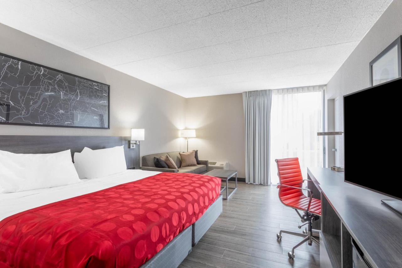 Hotel Ramada By Wyndham Tucson Airport à Drexel Heights Extérieur photo